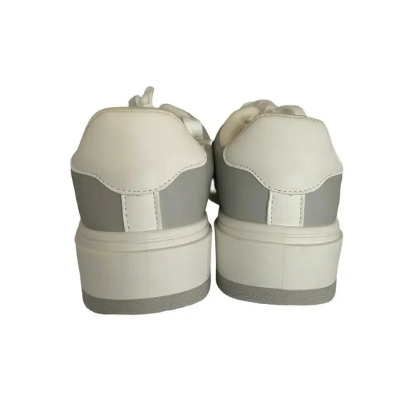 NWOT Madden Girl Women’s Natalie Ledge Platform Sneakers Gray and White Size 8.5 - Picture 5 of 9